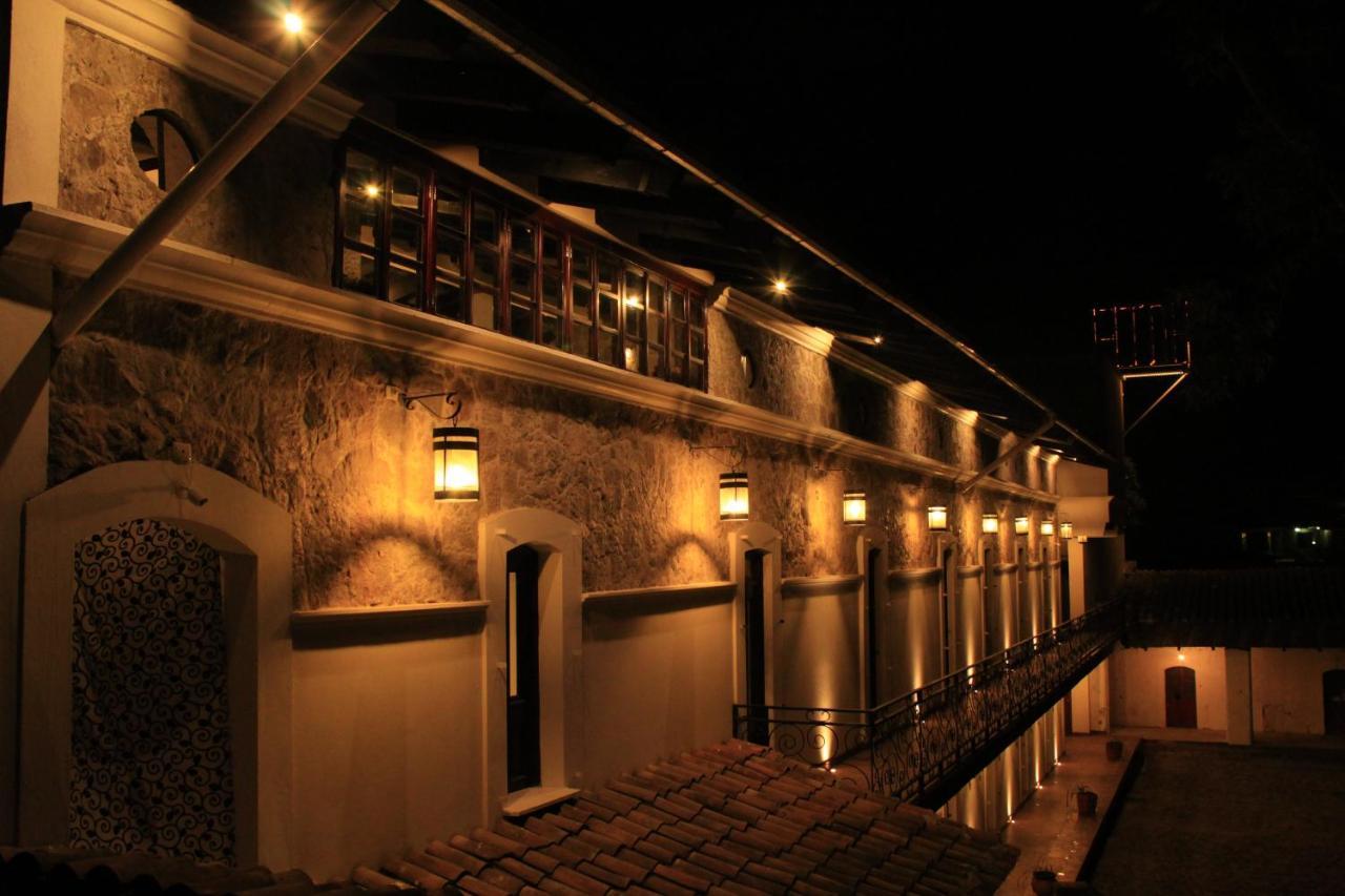 Hotel Atzalan Екстер'єр фото