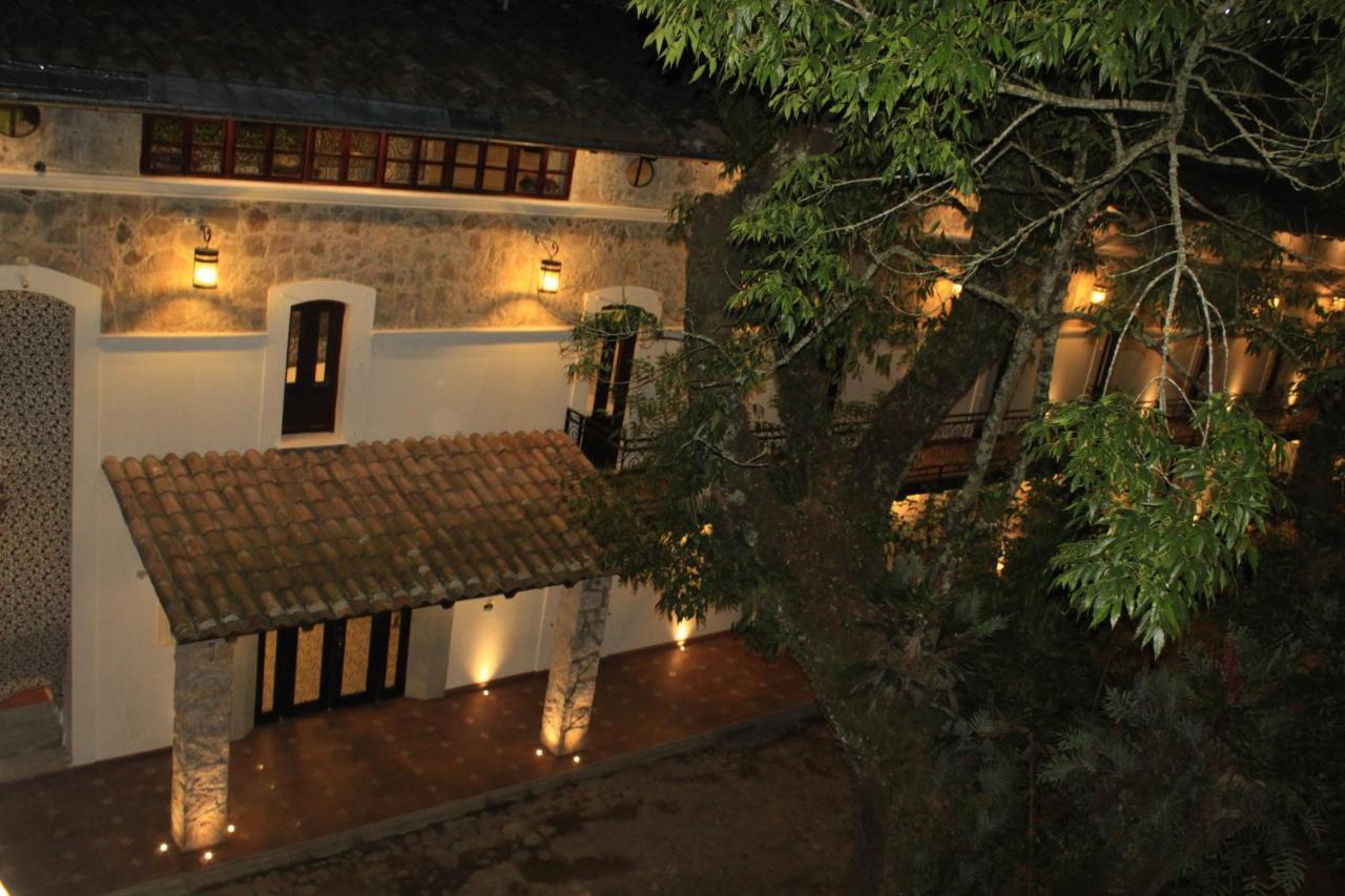 Hotel Atzalan Екстер'єр фото